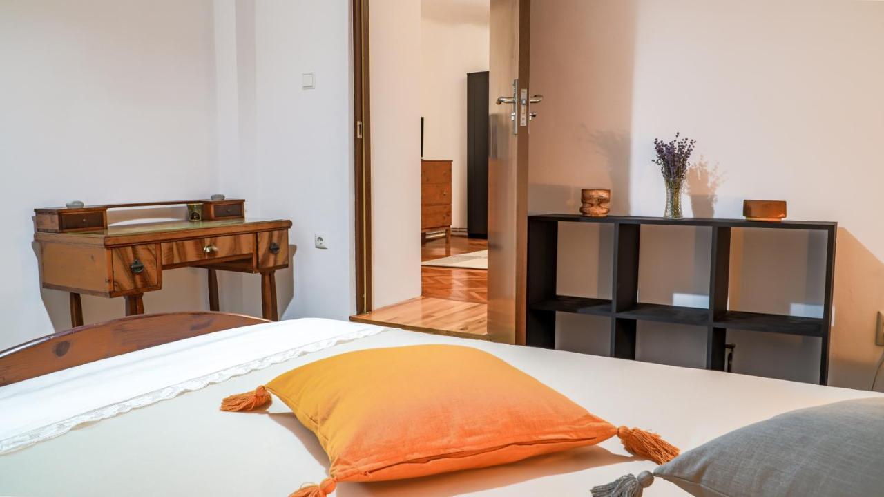 Lidia Apartment Cluj-Napoca Exteriör bild